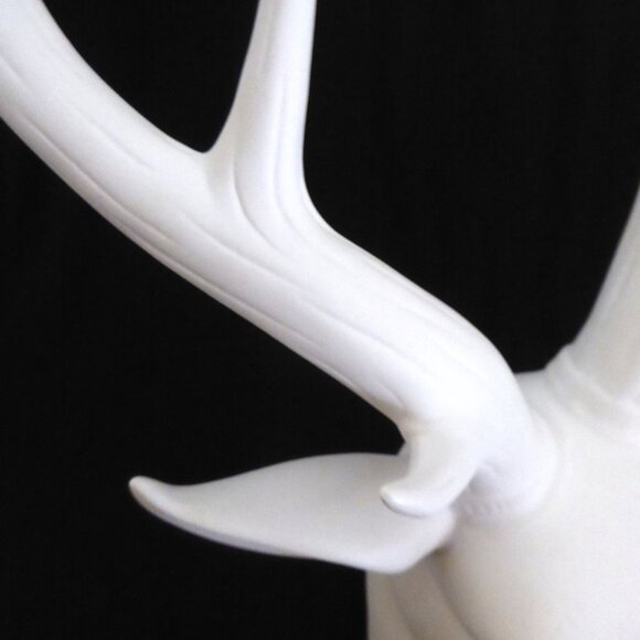 NEW 15” PORCELAIN WHITE STAG DEER ANTLERS HEAD TABLE TOP PORCELAIN STATUE - Picture 12 of 12
